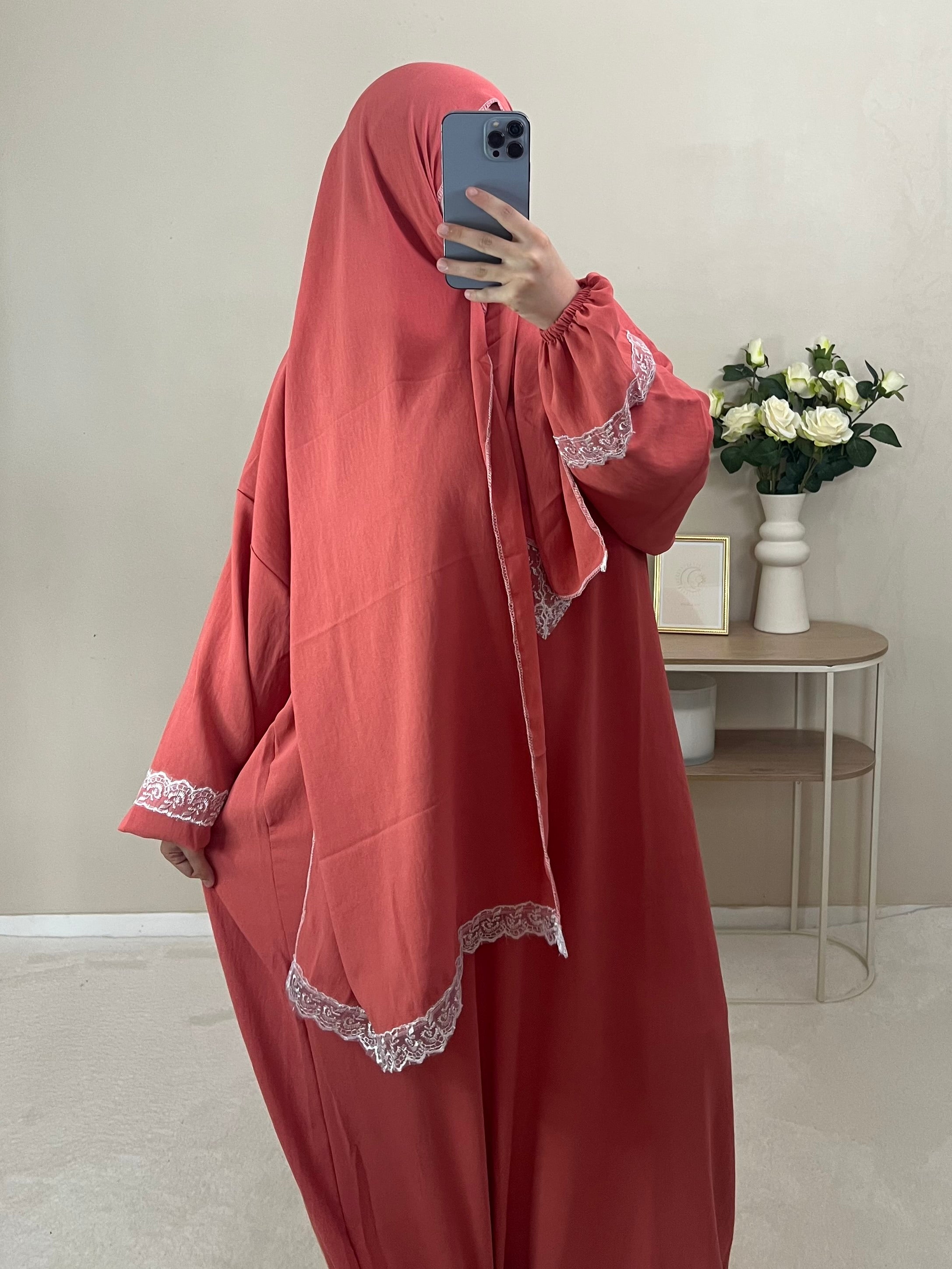 Tenue de prière rose