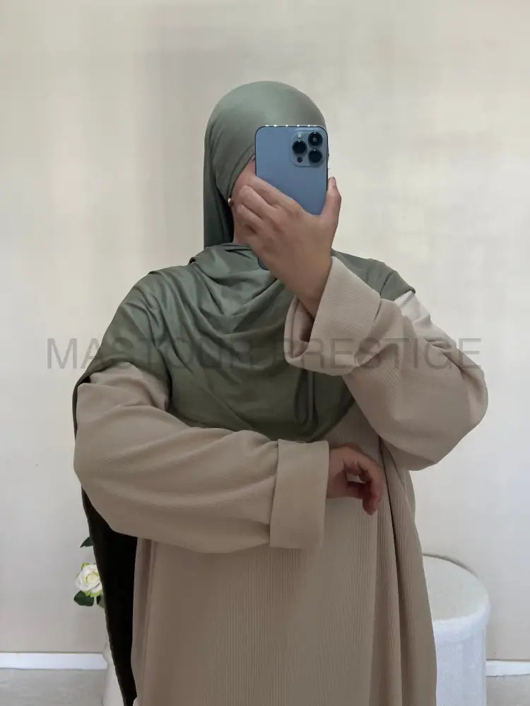 Abaya côtelé à poches